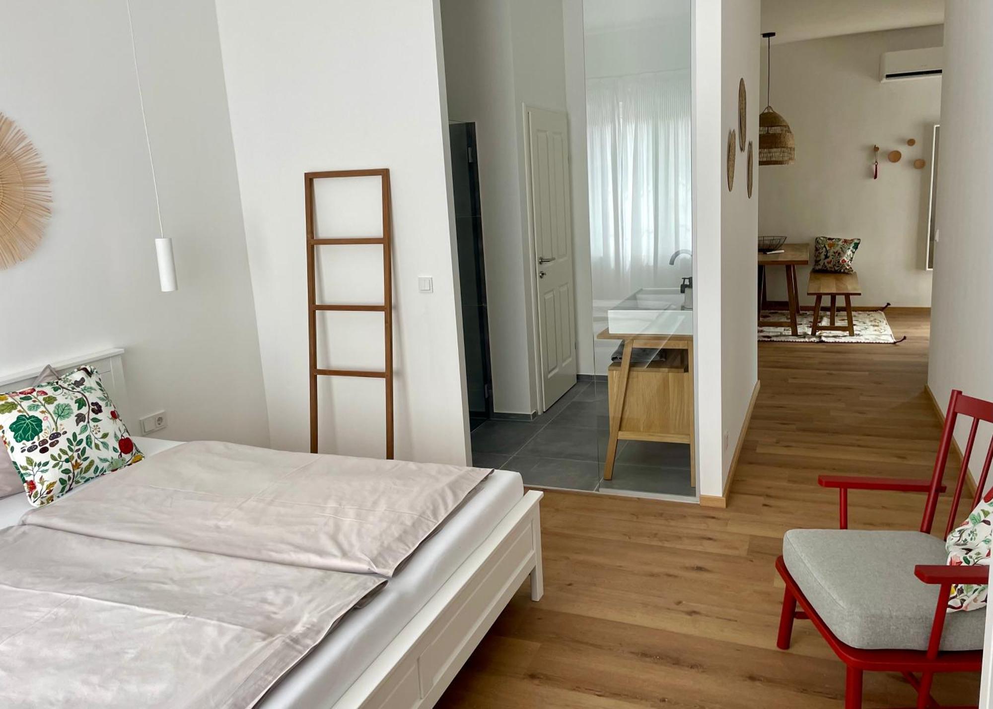 Pannonia Apartments Morbisch am See Bagian luar foto